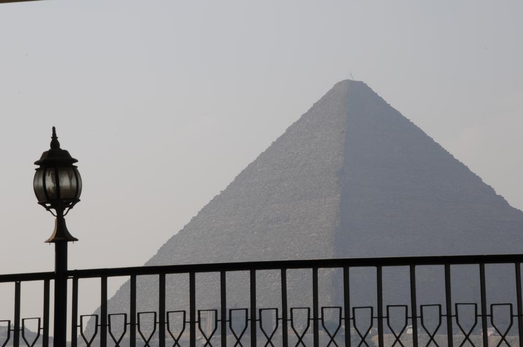 Tiba Pyramids Hotel Giza Номер фото