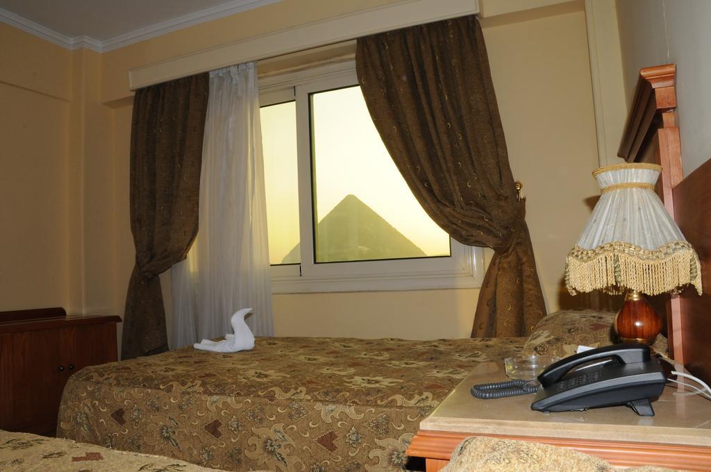 Tiba Pyramids Hotel Giza Екстер'єр фото